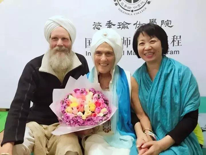 1544082267992897.jpg 03.jpg